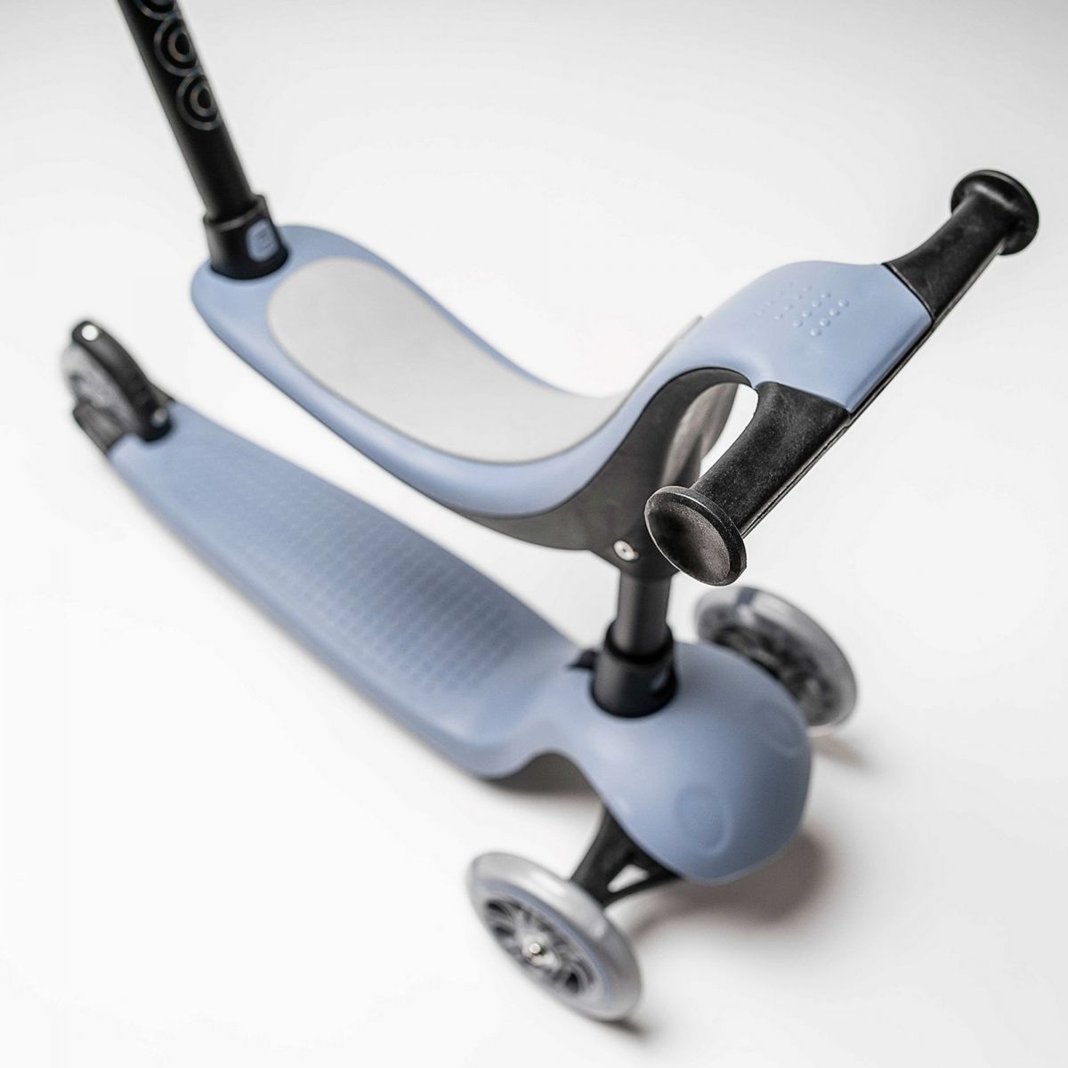 Біговел-самокат Cariboo Twist 3 LED (Ash Blue)