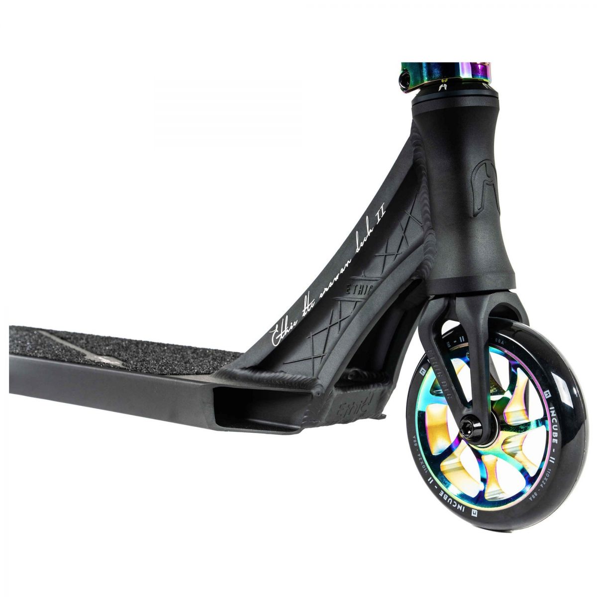 Трюковой самокат Ethic Erawan V2 M-size Pro Scooter (Neochrome)