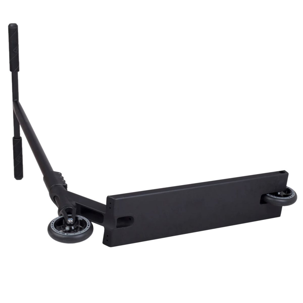Трюковой самокат Striker Gravis Pro Scooter (Black - L size)