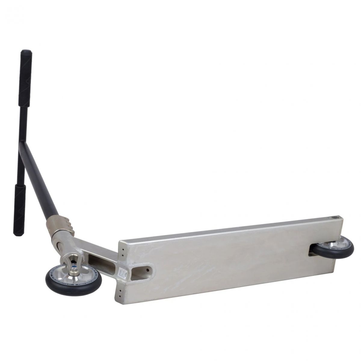 Трюковой самокат Striker Gravis Pro Scooter (Raw - L size)