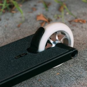 Трюковой самокат Tilt Theorem Pro Scooter M size Black