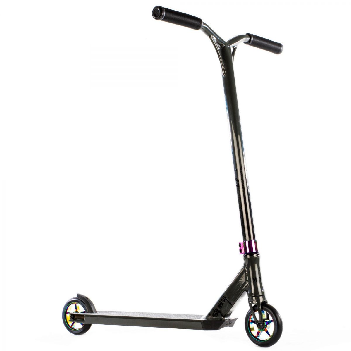Трюковой самокат Versatyl Bloody Mary V2 Pro Scooter (Neochrome