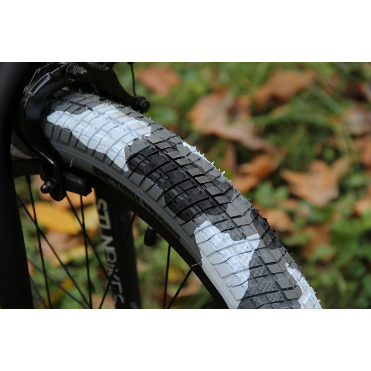 Велосипеди Stolen X Fiction 20" 2019 BMX Freestyle Bike (urban Camo)