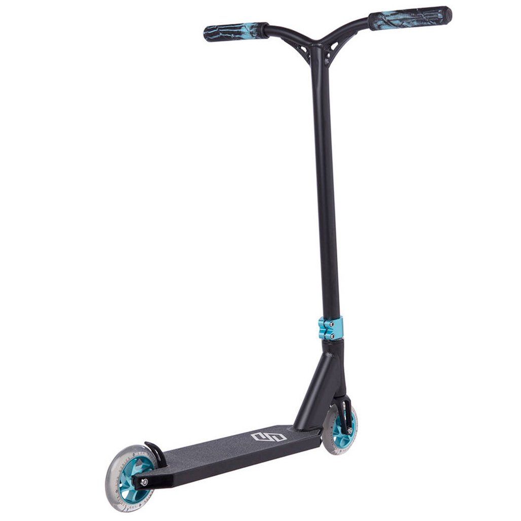 Трюковой самокат Striker Lux Pro scooter (Black-Teal Limited Edition)